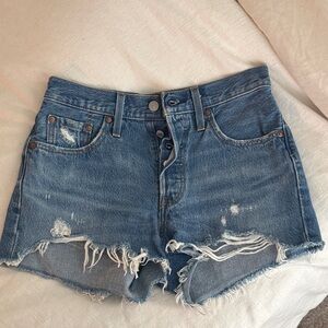 Levi Jean Shorts